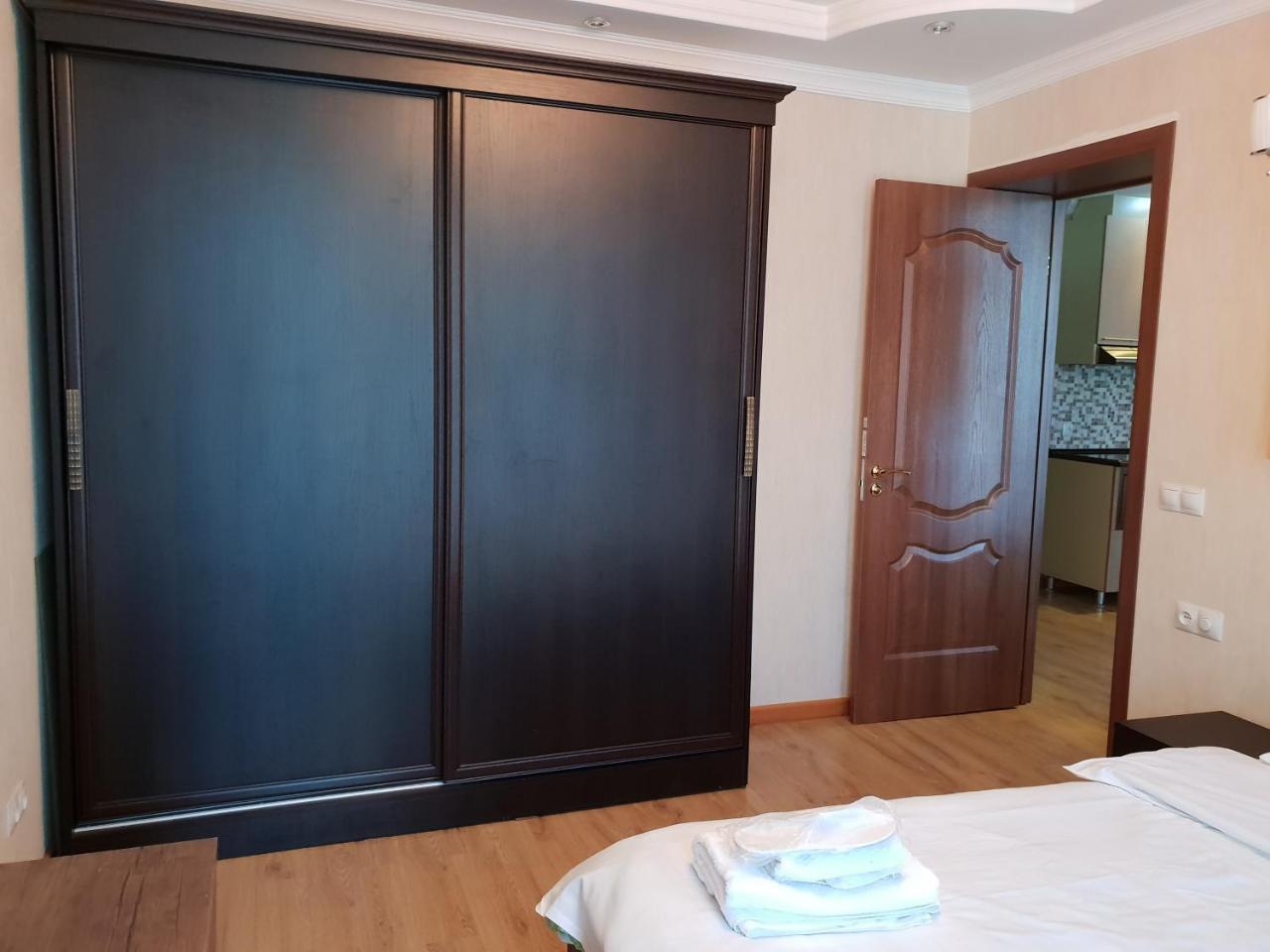 Batumi Apartments Guli エクステリア 写真